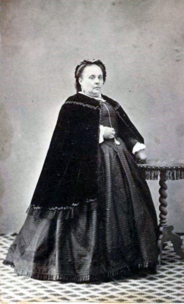 Primera fotografa en Espaa (Almera 1838- Madrid 1899). Desarroll su actividad en Jan.